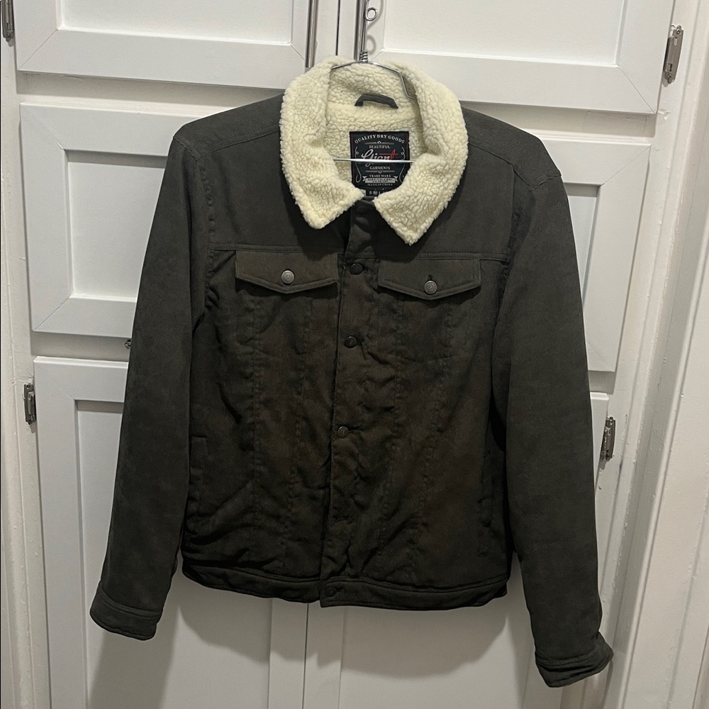 Men's Dark Green trucker Jacket in corderoy